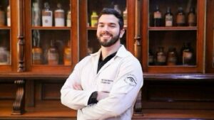 Dr. Jean Vitor Martins 